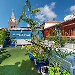 Se Boutique Φουνκάλ