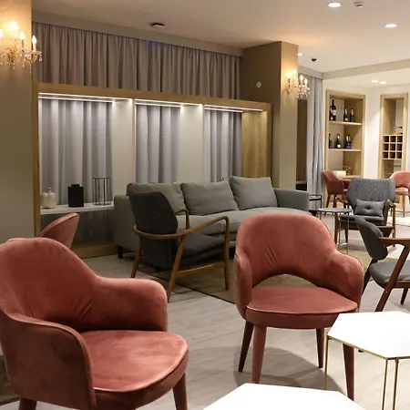 Se Boutique 4*