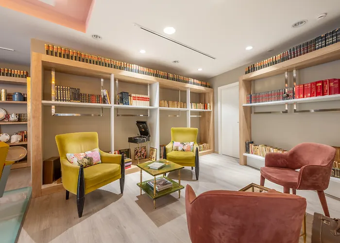 Se Boutique 4* פונשל